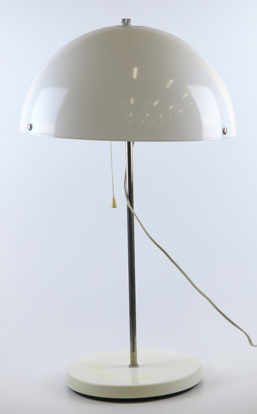 Okänd designer för Fagerhults Belysning, bordslampa, krom med vit plastskärm,_3838a_8d875088cdfe275_lg.jpeg