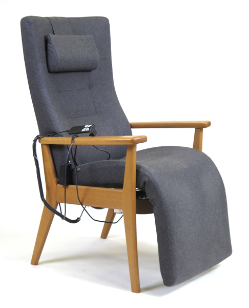 Okänd designer för Farstrup, reclinerfåtölj, modell 5900 plus, grått tyg och bok, fungerar vid test