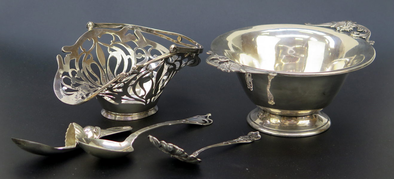 Parti sterlingsilver, USA, bland annat konfektkorg Whiting & Co och hänkelskål J E Caldwell & Co, vikt ca 410 gram