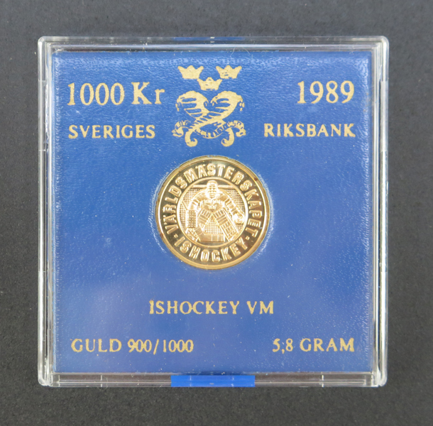 Guldmynt, 1000 kronor, Ishockey VM 1989, 5,8 gram 900/1000 guld (21,6 karat)_38754a_8dc733d4c69507d_lg.jpeg