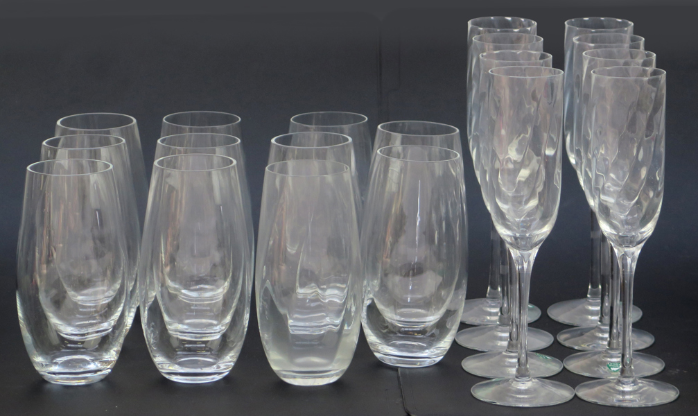 Vallien, Bertil för Kosta Boda, 8 champagne- samt 11 ölglas, 'Chateau', design 1981