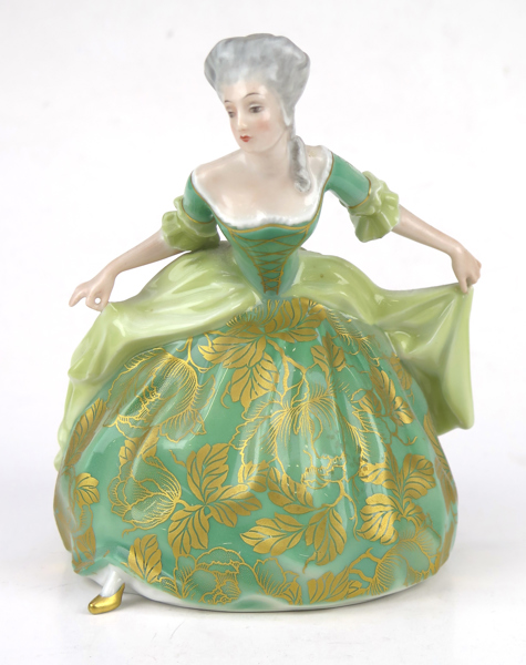 Langenmantel-Rietzenstein, Erna von, Rosenthal, figurin porslin Empiredanserska, modellnummer K206/2, designad 1912, först tillverkad 1913, polykrom underglasyrdekor, h 18 cm, 