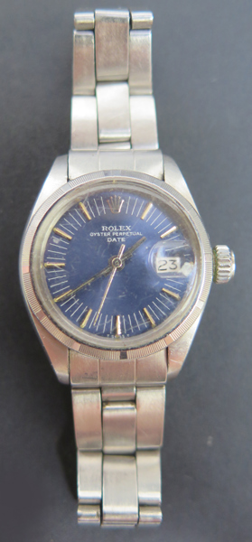 Damarmbandsur, stål, Rolex Oyster Perpetual Date, manuell, serienummer 3779861 (1974)