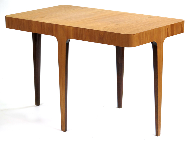Okänd designer, bord, alm, Swedish Grace, 1900-talets mitt, assymetriskt placerade ben, l 110 cm, fanérlagningar_40396a_8dca4cfe7163bae_lg.jpeg