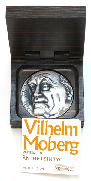 Minnesmedalj, 999/1000 silver, Vilhelm Moberg, vikt 170 gr