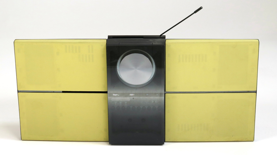 Lewis, David för Bang & Olufsen, Beosound Century, design 2003, CD-spelare, kassett och radio