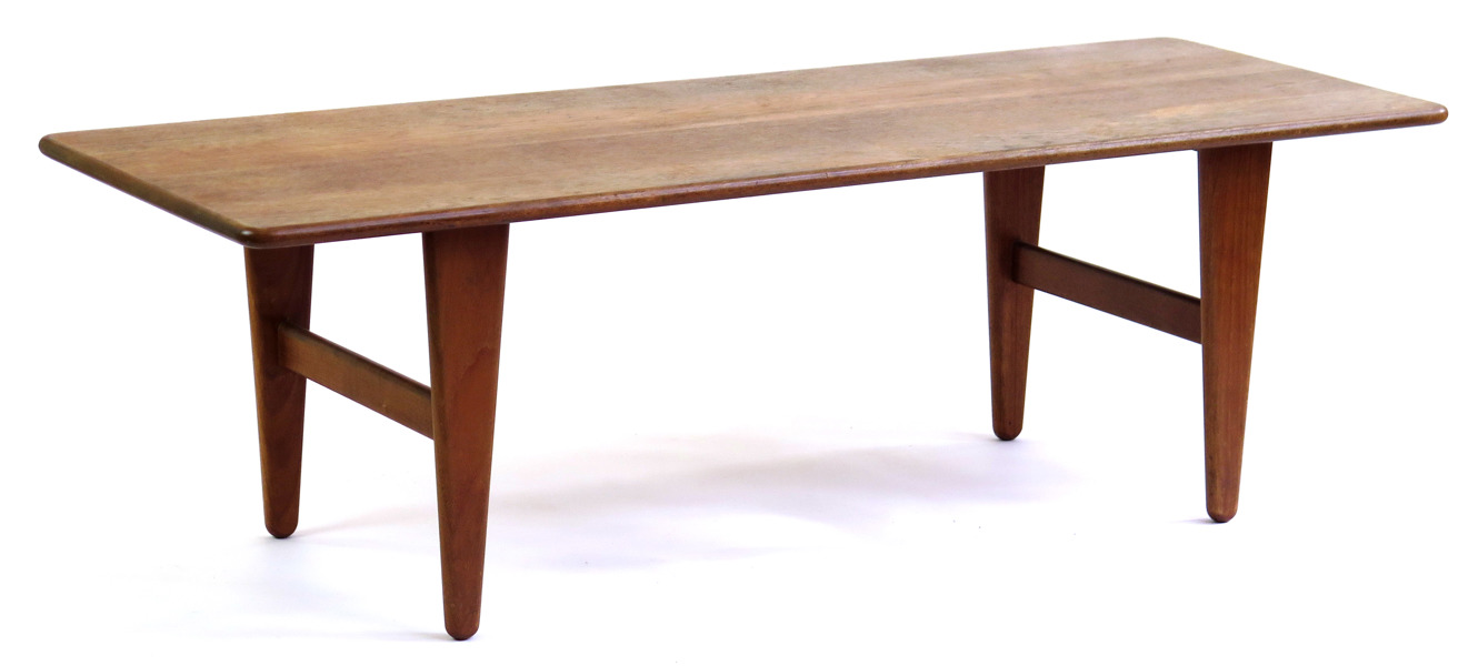 Okänd designer, 1950-60-tal, soffbord, teak, koniska ben, l 160 cm, bruksslitage