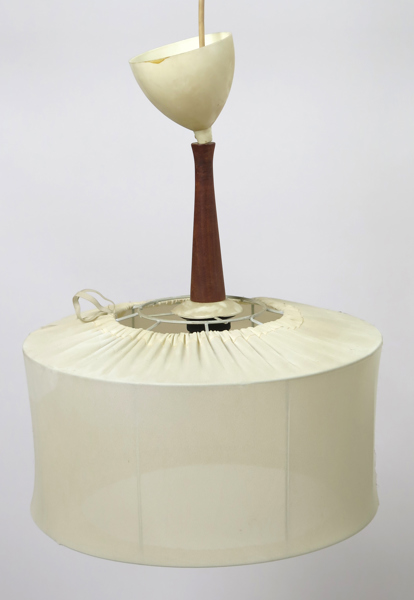 Okänd designer, 1950-60-tal, taklampa, teak och textil, diameter 35 cm