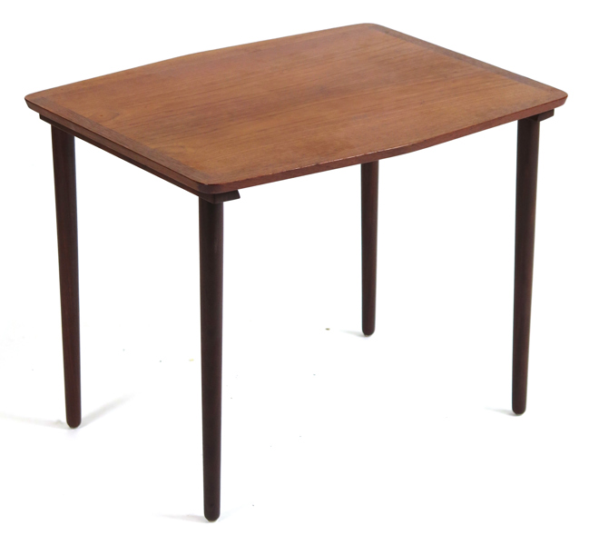 Okänd designer, 1950-tal, soffbord, teak, l 56 cm