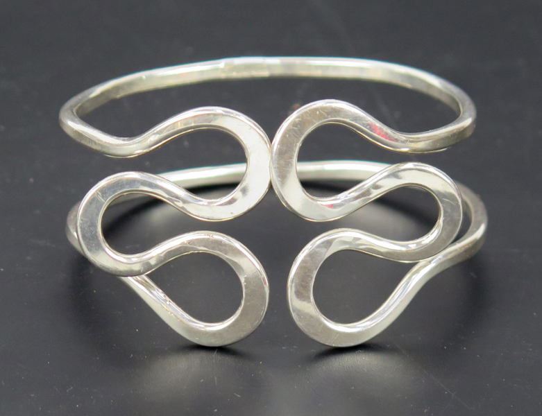 Eker, Anna-Greta, armband, sterling, Norge, innerdiameter 6 x 6,5 cm