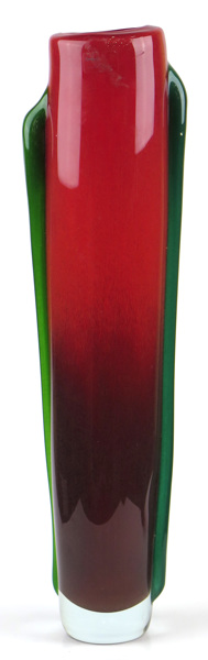 Okänd dansk konstnär för Galleri Glas, golvvas, rödmelerad glasmassa med gröna påklipp, _4496a_8d88c8d412b3257_lg.jpeg