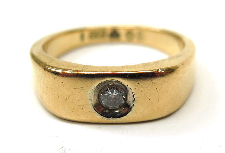 Ring, 14 karat rödguld med 1 facettslipad diamant_451a_8d816db9593ad57_lg.jpeg
