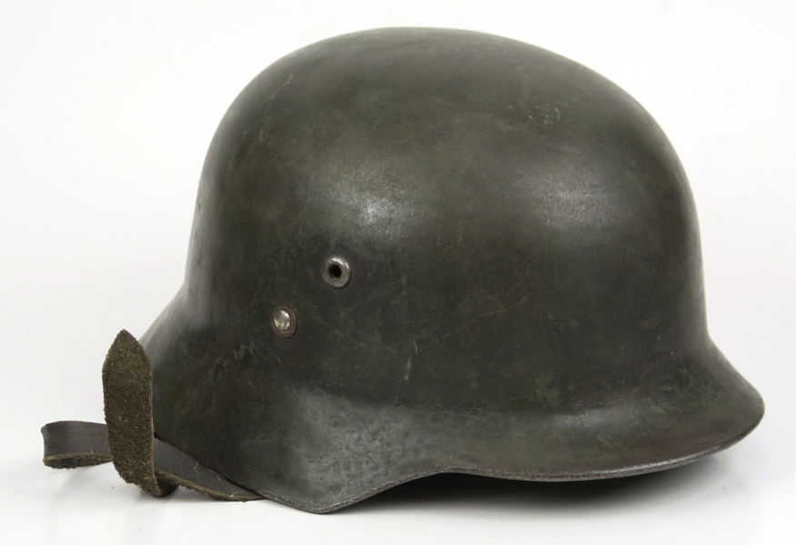 Hjälm, så kallad Stahlhelm, Ungern/Finland M/35-38, använd i Finland under WWII