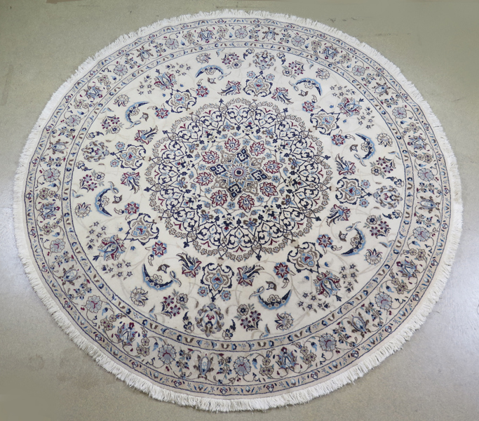 Matta, old/semiantik Nain, diameter 200 cm