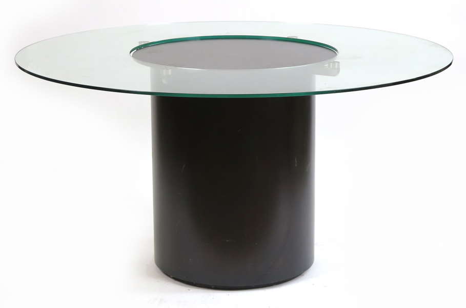 Okänd designer, möjligen för BoConcept, matbord, svartlackerat träben med rund glasskiva och vändbar mittskiva, dia 145 cm