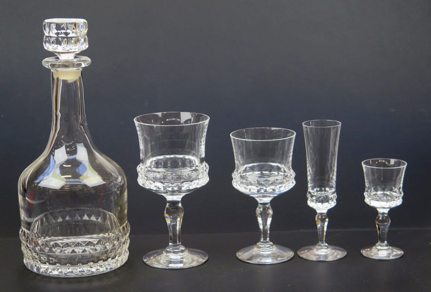 Lundin, Ingeborg för Orrefors, glasservis, 49 delar, 'Silvia', design 1957, bland annat 12 + 11 vinglas
