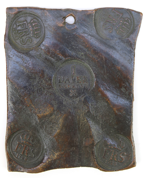 Kopparmynt, 1 Daler Silvermynt, Fredrik I 1728, vikt 745 gram, borrad