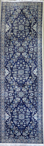 Matta, old/semiantik Kirman (?) galleri, 360 x 90 cm