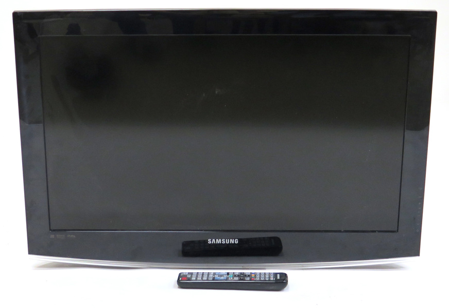 TV, Samsung, 32 tum, LCD_5607a_8d8a2bbfec8324c_lg.jpeg