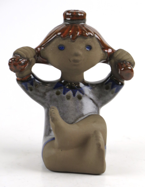 Clough, Dorothy för Uppsala Ekeby, figurin, delvis gaserat lergods, "Linda",_5834a_lg.jpeg