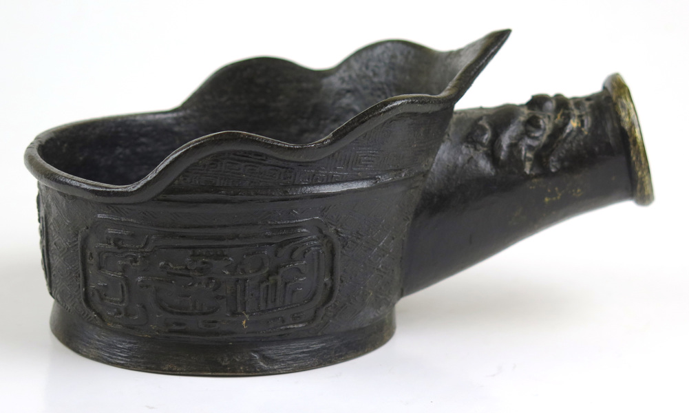 Strykjärn för siden, brons, Kina, Qing 1800-tal, _6863a_lg.jpeg
