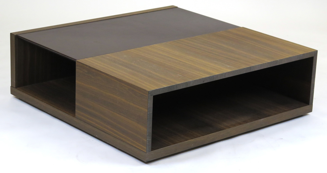 Okänd designer, 1980-tal, soffbord, svartlackerat trä med läderklädd mittskiva,_6974a_lg.jpeg