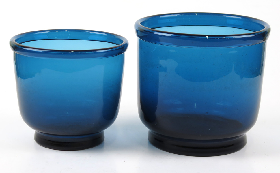 Okänd designer, skålar, 2 st, blå glasmassa, _7031a_lg.jpeg