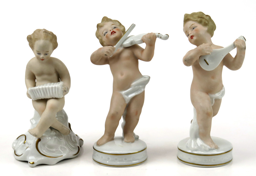 Figuriner 3 st, delvis bemålat porslin, Schaubach Wallendorf, musicerande putti,_7369a_8d8e56e47d9c6fe_lg.jpeg