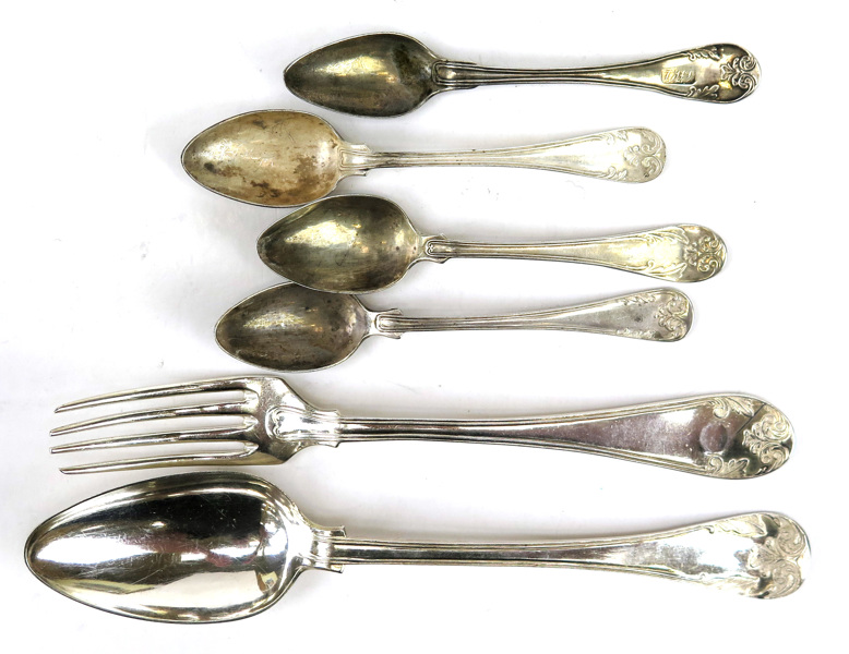 6 delar silver, gammalfransk modell, 1800-tal, bland annat Gustaf Folcker Stockholm,_8194a_8d900ead55c181f_lg.jpeg