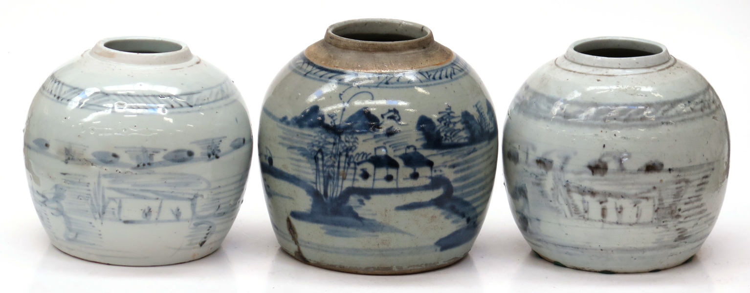 Bojaner, 3 st, porslin, Kina, 1800-tal, blå underglasyrdekor av flodlandskap, _8726a_8d905a8dc132a3d_lg.jpeg