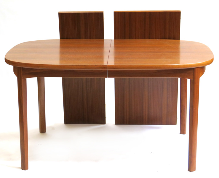Okänd designer, 1960-tal, matbord med 2 fanerade iläggsskivor, teak, _9124a_8d91ac6069c2405_lg.jpeg